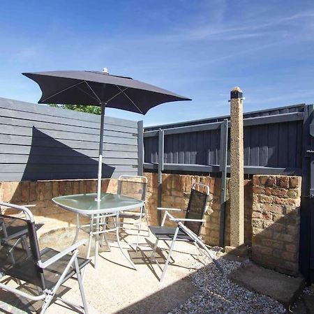 Beautiful 2 Bedroom House Close To The Seaside Cleethorpes Eksteriør bilde